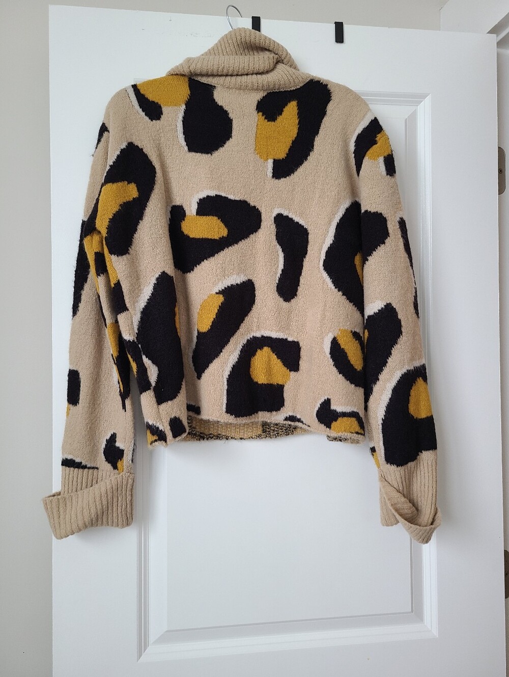 Anthropologie Moth Georgia Leopard Print Turtle Neck Sweater - Picture 3 of 7